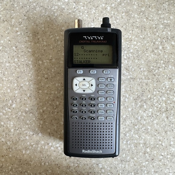 RadioShack Other - Radio Shack Pro-106 Digital Trunking Handheld Scanner 20-106 **needs Antenna